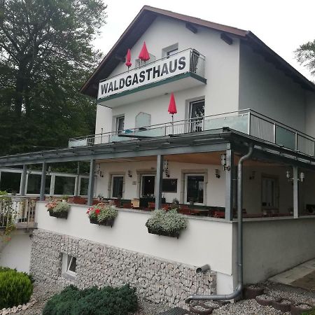 Waldgasthaus Hochburg-Ach Екстериор снимка